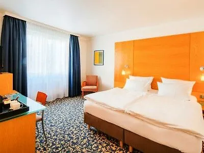 Best Western Hotel Kantstrasse Berlín 4*,