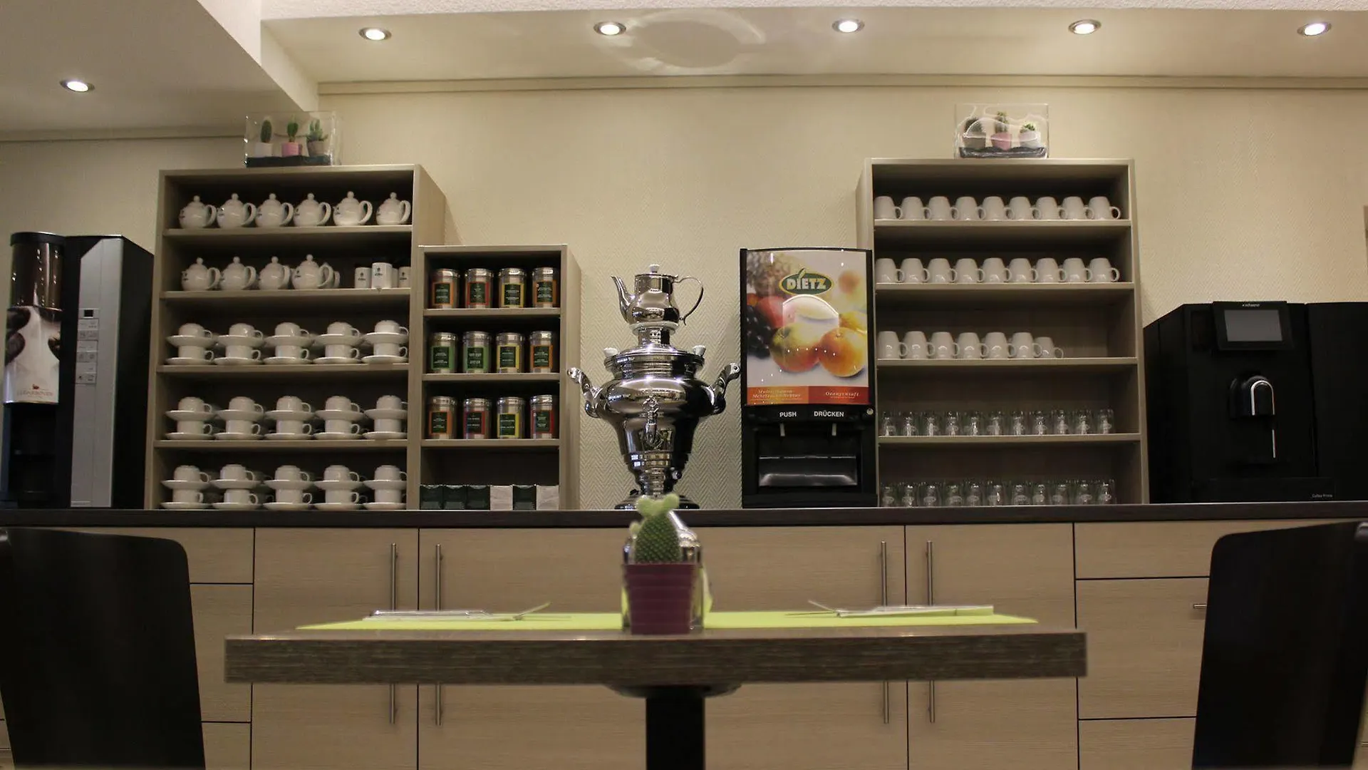 Best Western Hotel Kantstrasse Berlin 4*,